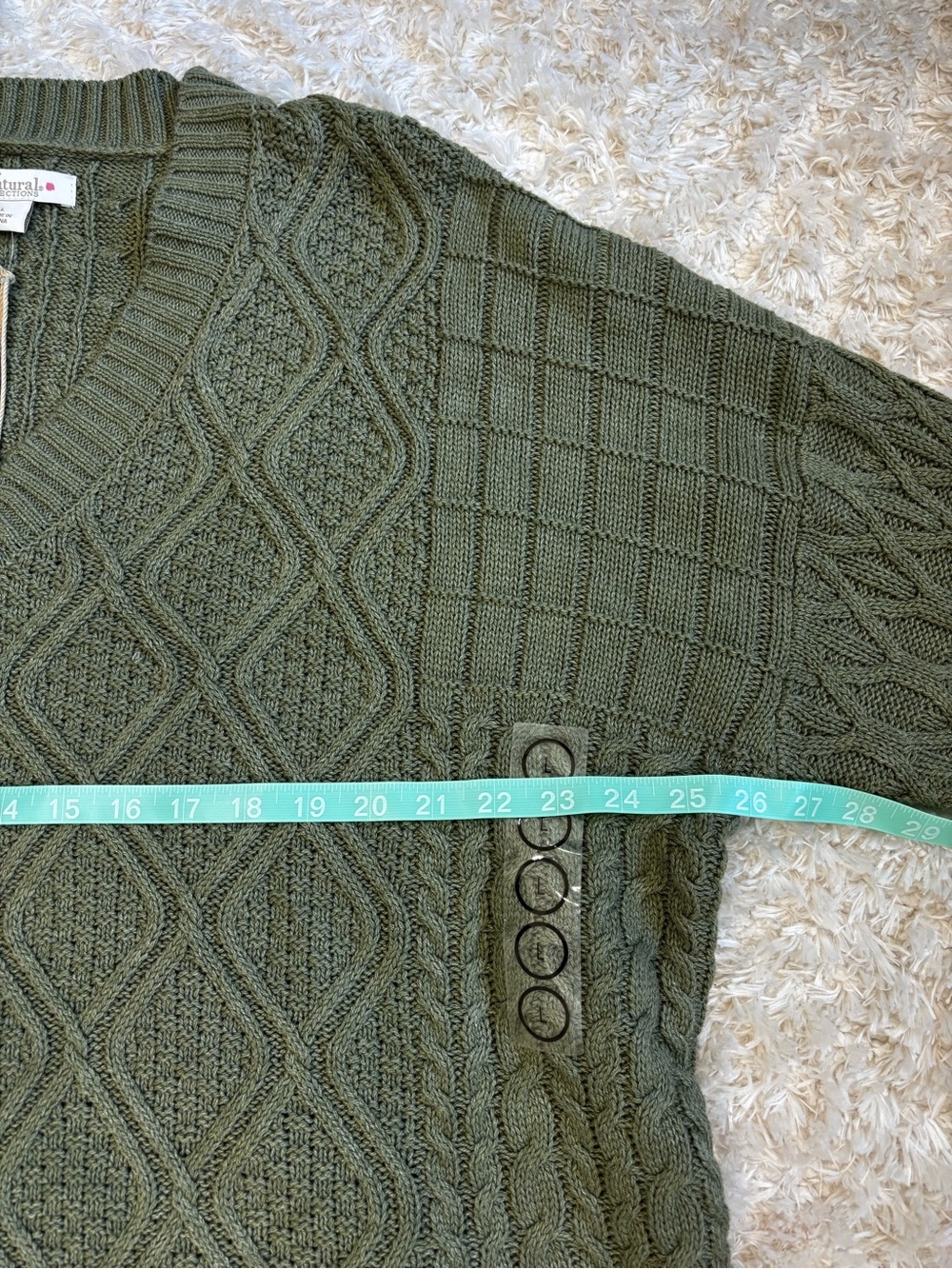 NWT Natural Reflections Olive Green Cable Knit V-Neck Sweater, Large - Picture 7 of 9